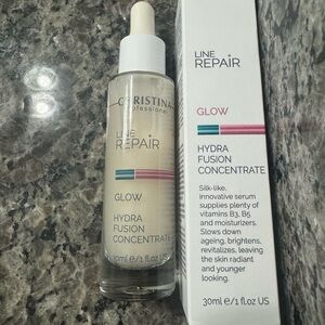 NWT! Face hydra fusion serum bottle